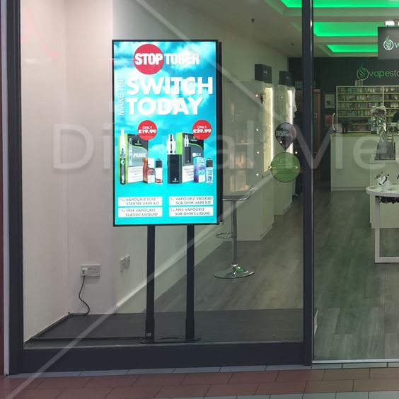 Digital Signage Shop Window